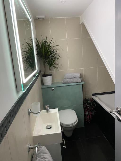 Trendy 3 Bedroom Home Close To Margate Beaches Bars Resturants 2 Night Min Stay Westgate-on-Sea Bagian luar foto