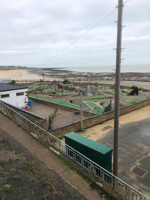 Trendy 3 Bedroom Home Close To Margate Beaches Bars Resturants 2 Night Min Stay Westgate-on-Sea Bagian luar foto